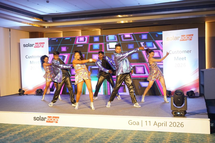 A dance performance on the branded SolarEdge event stage